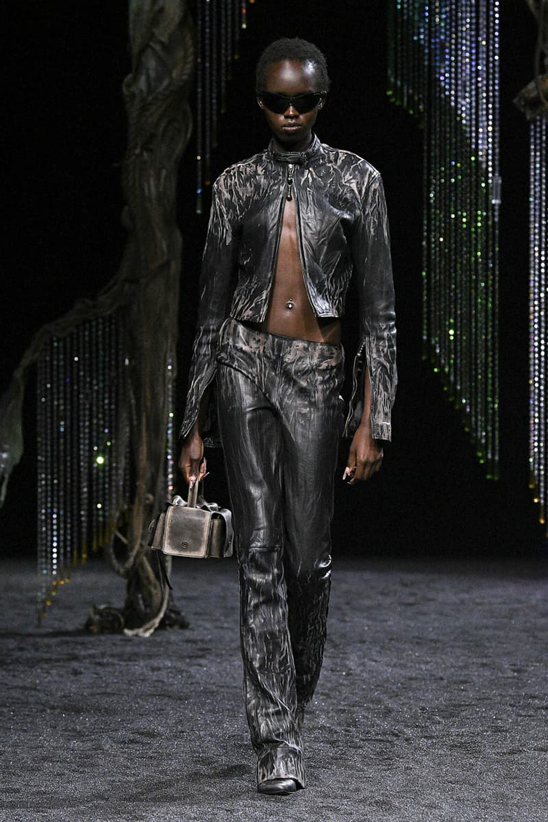 Acne Studios 正式發佈 2023 秋冬系列大秀