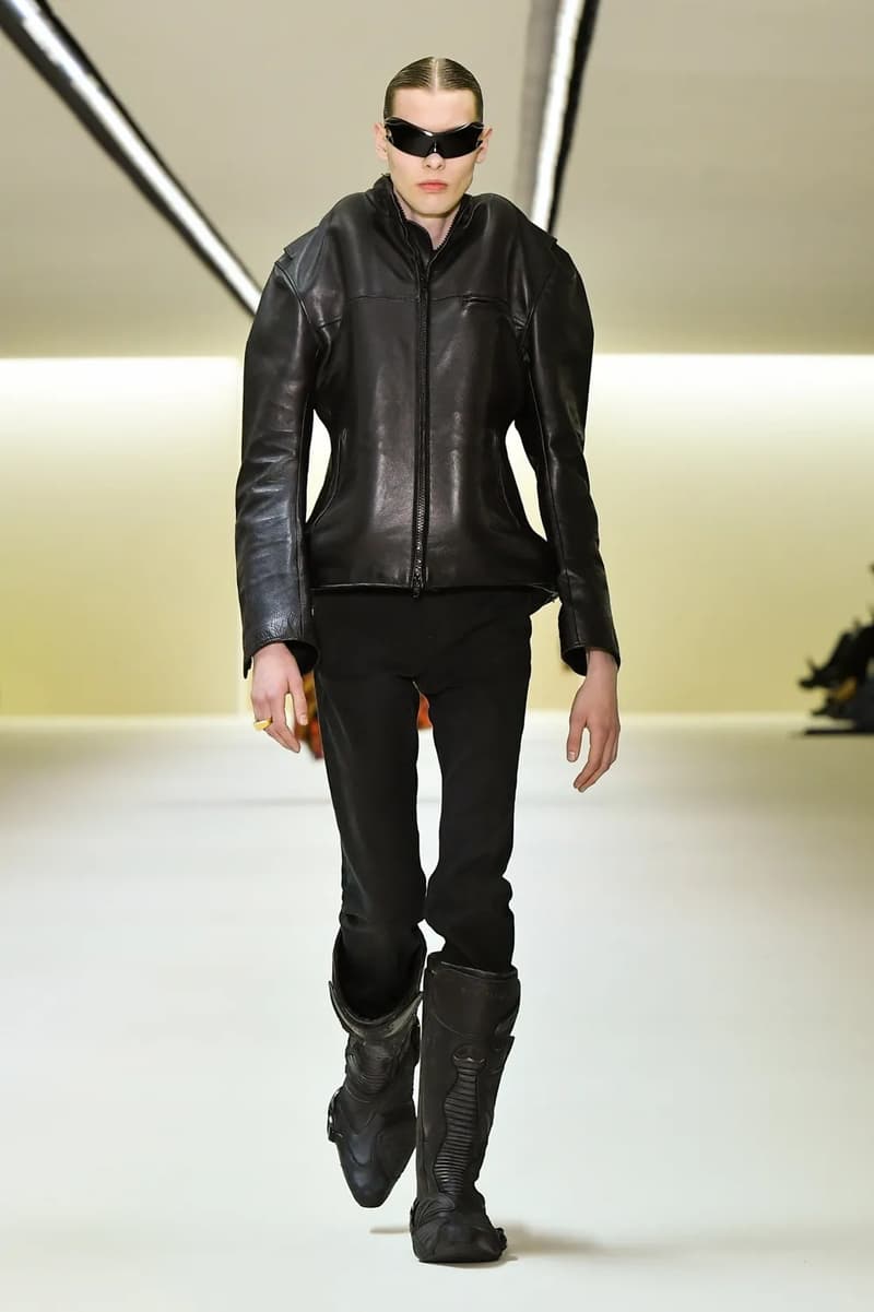 Demna 亲自解析 Balenciaga 设计转变：时尚不能再被视为一种娱乐
