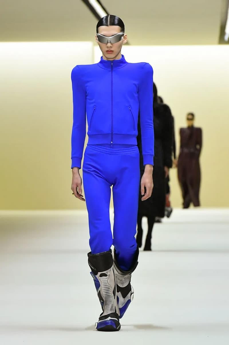 Demna 亲自解析 Balenciaga 设计转变：时尚不能再被视为一种娱乐