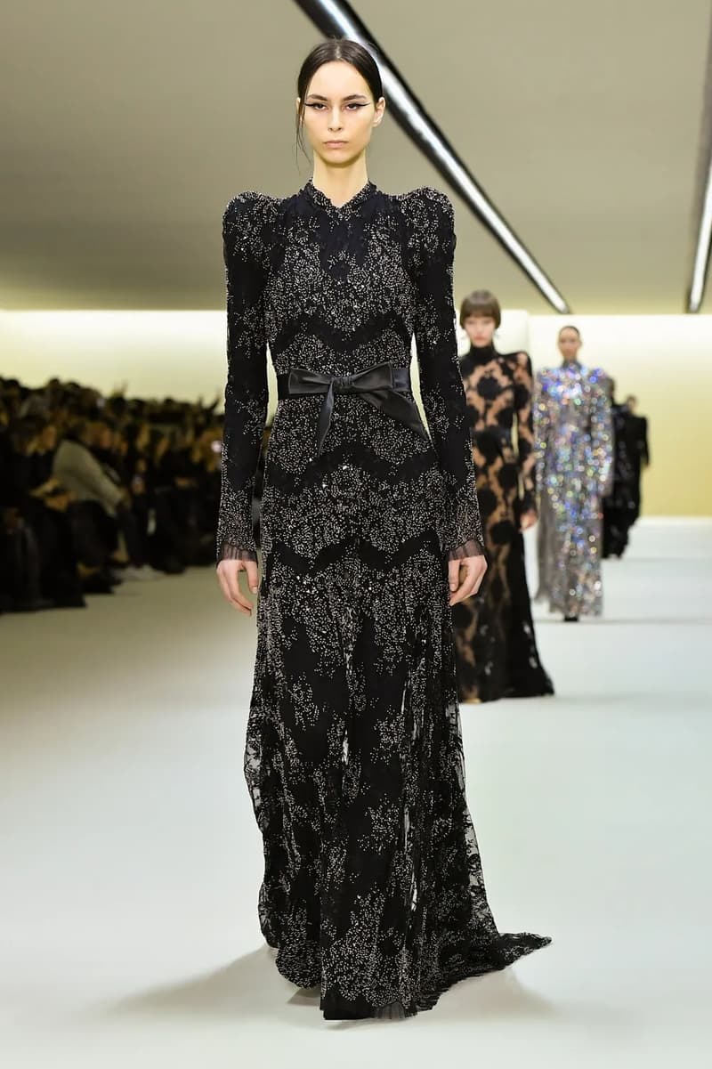 Demna 亲自解析 Balenciaga 设计转变：时尚不能再被视为一种娱乐