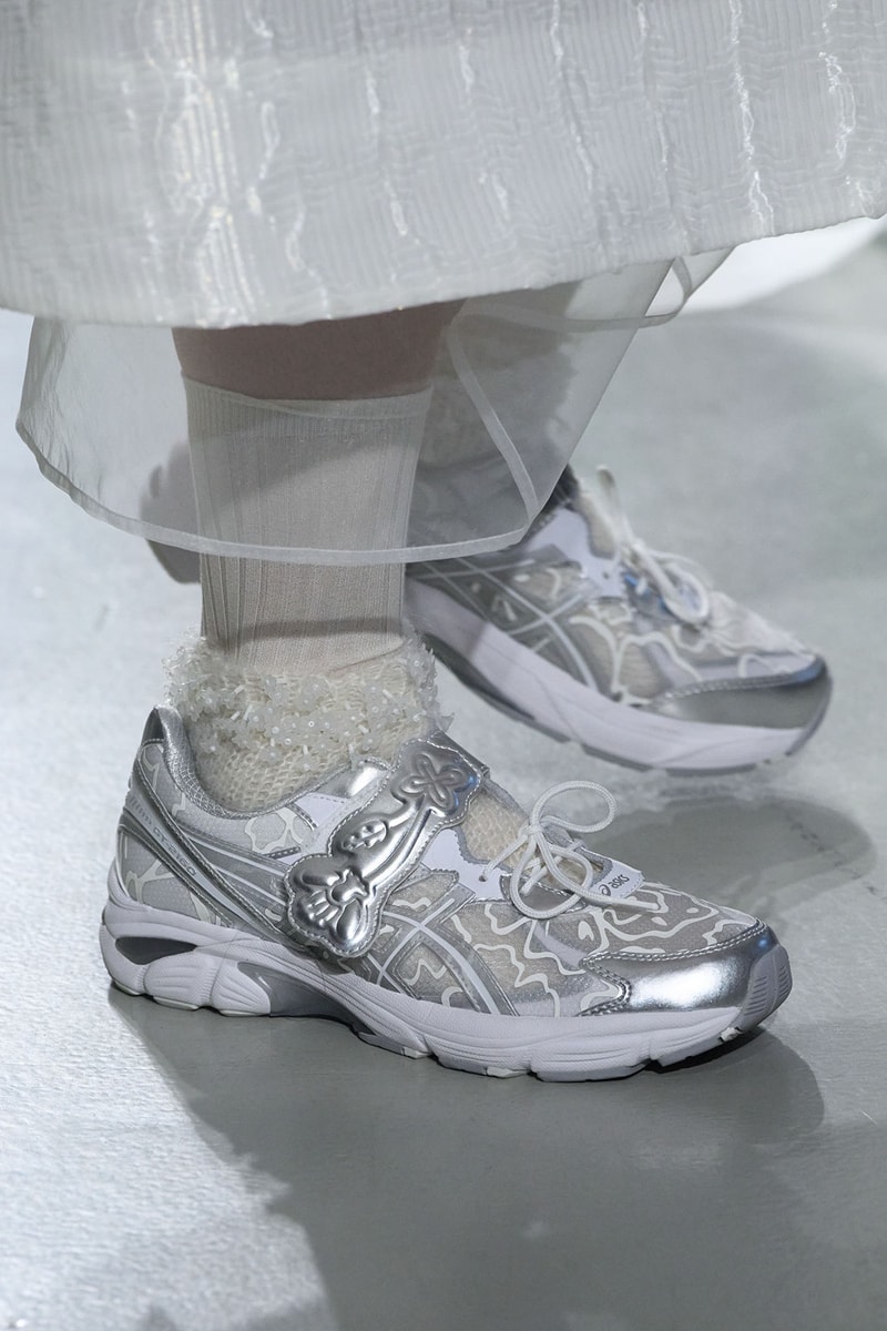 率先近賞 Cecilie Bahnsen x ASICS 2023 秋冬系列最新合作鞋款