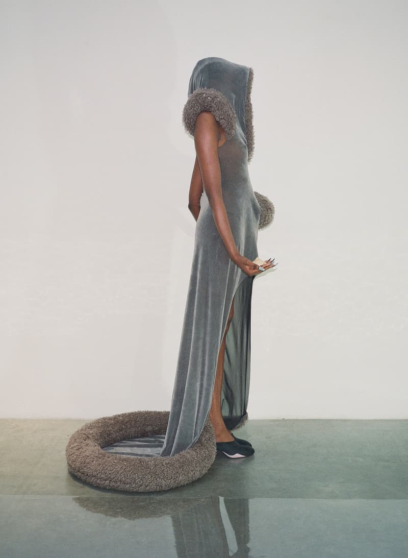 RUI 于巴黎发布 2023 秋冬系列