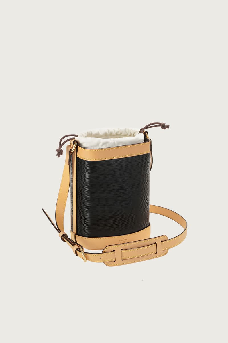 YOUDI WU 释出 2023 春夏包袋系列