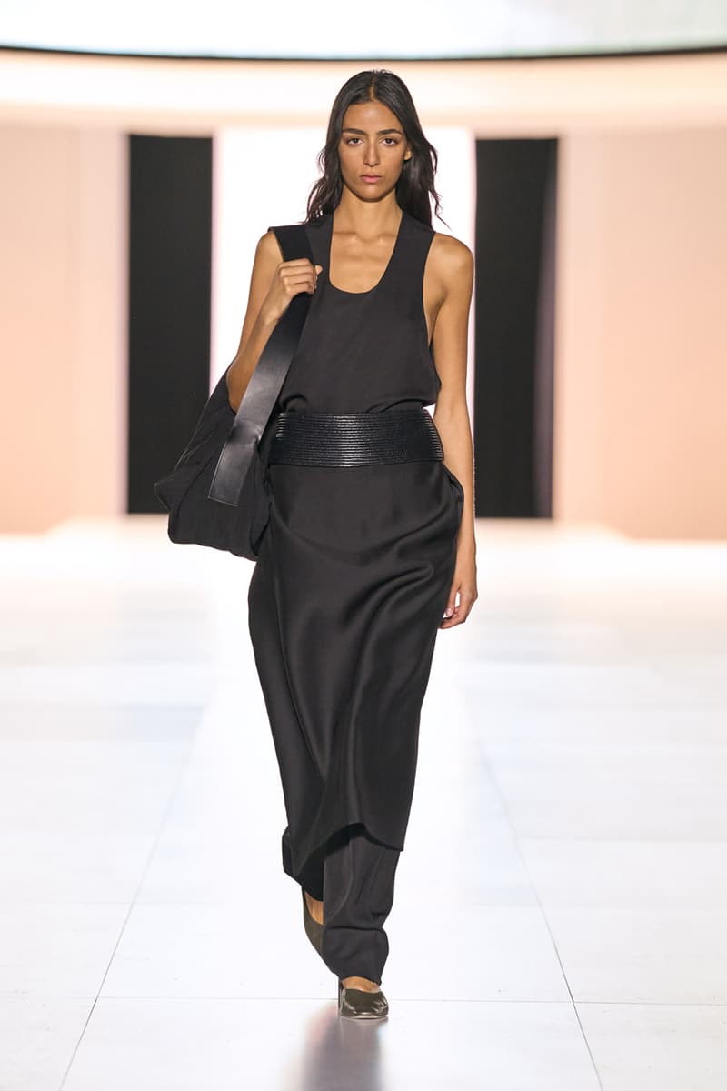 Fear Of God 正式發佈首場時裝秀展示最新系列「Collection 8」