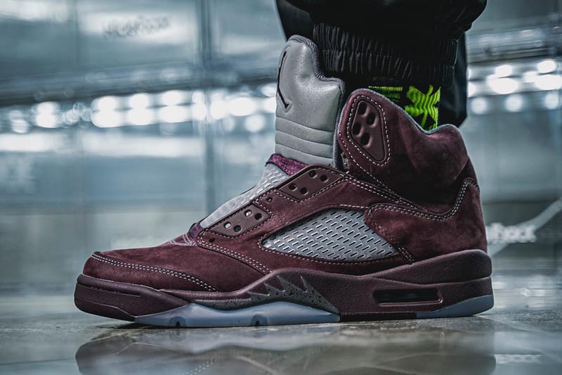 率先上腳 Air Jordan 5 最新復刻配色「Burgundy」