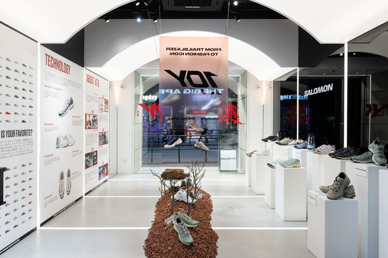 率先走进 SALOMON  联手买手店 THE BIG APPLE 开设「XT-6 10Y」10 周年特展