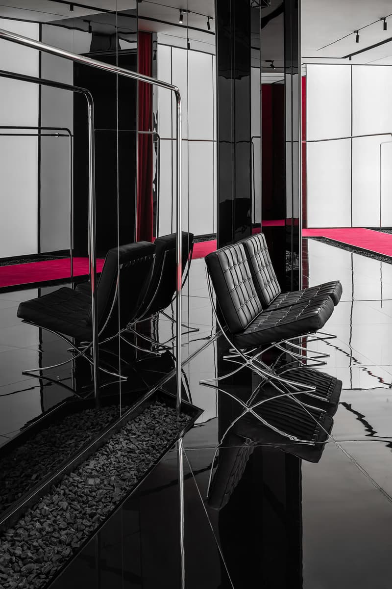 走进 Unawares. 全新成都概念店「华步名利场」