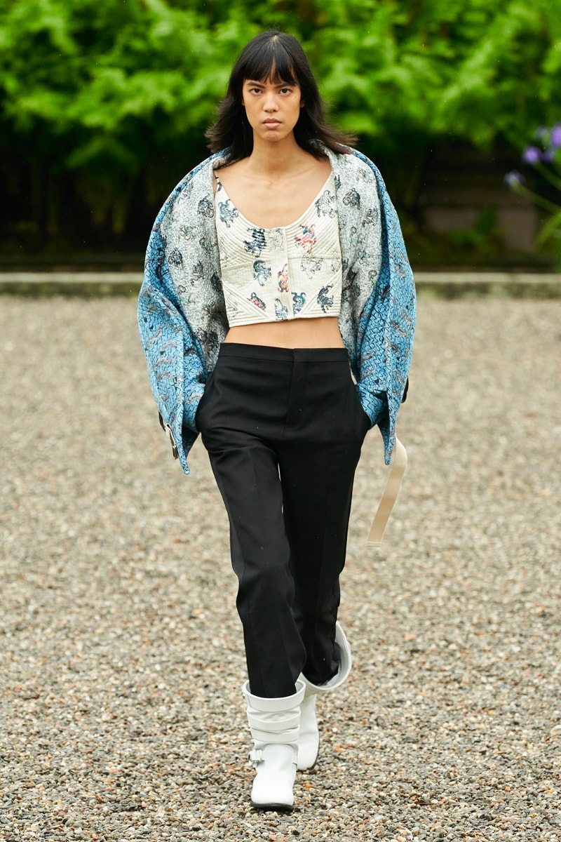 Louis Vuitton 正式發佈 2024 早春女裝系列大秀