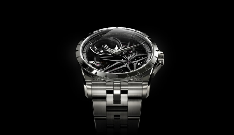 Roger Dubuis 推出全新王者系列星际镂空钛合金链带腕表