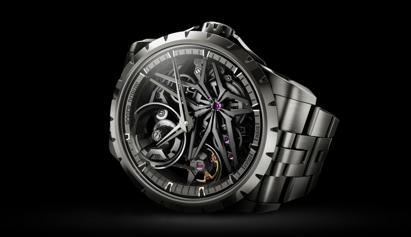 Roger Dubuis 推出全新王者系列星际镂空钛合金链带腕表