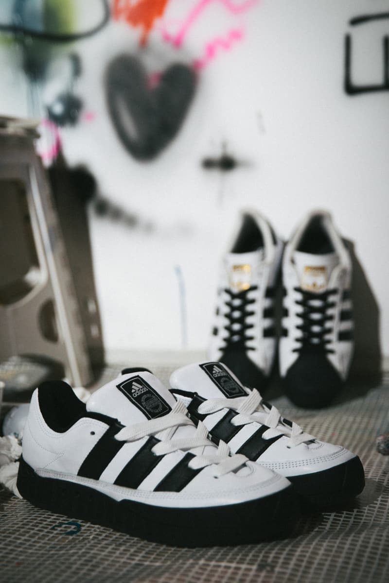 adidas Originals 携手 atmos 打造 ADIMATIC「HOMMAGE」联名鞋款