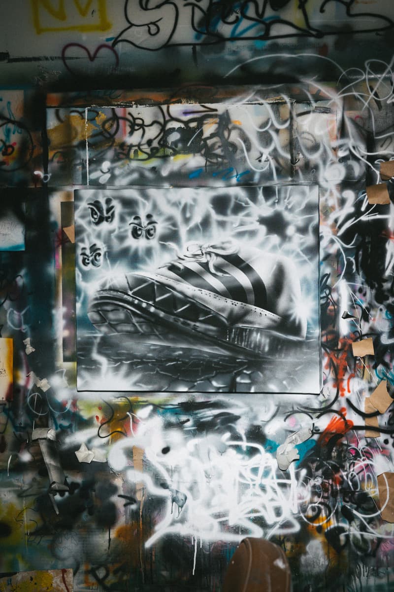 adidas Originals 携手 atmos 打造 ADIMATIC「HOMMAGE」联名鞋款