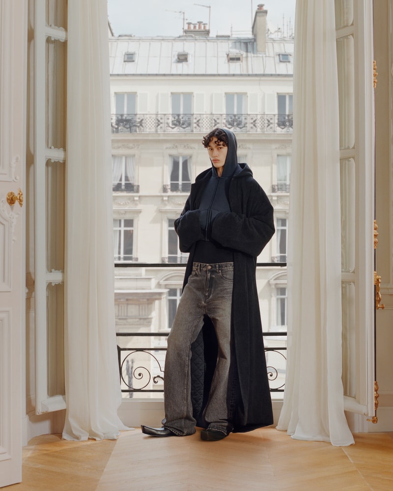 BALENCIAGA 2024 春季系列 Lookbook 正式发布