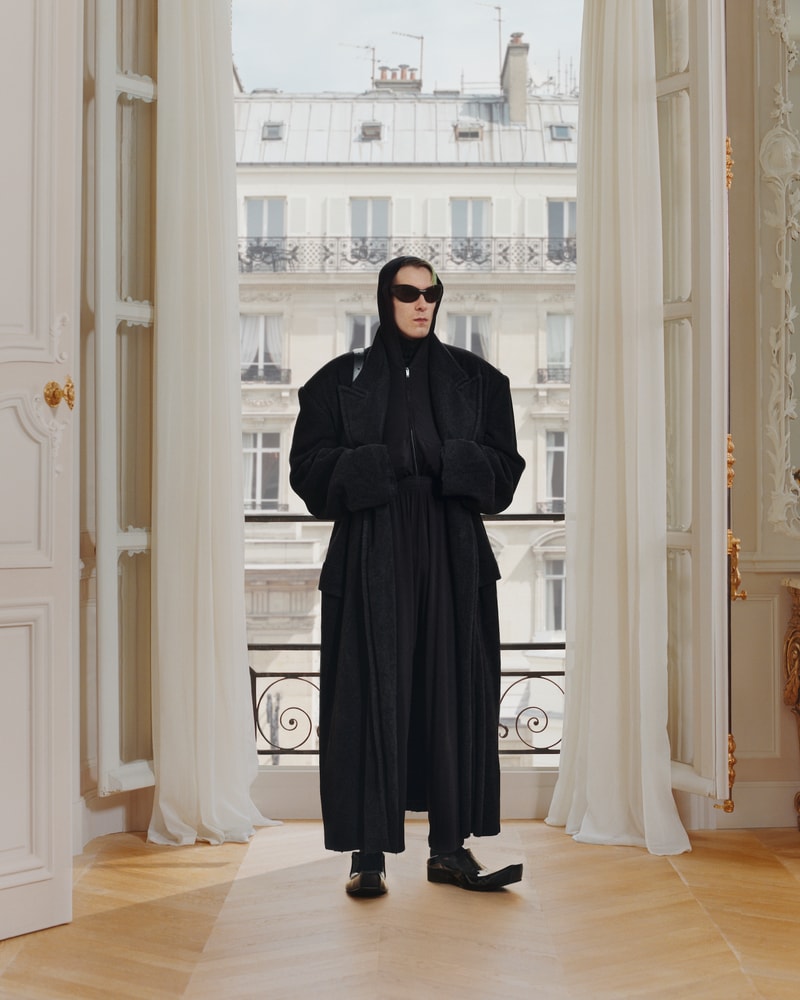 BALENCIAGA 2024 春季系列 Lookbook 正式发布