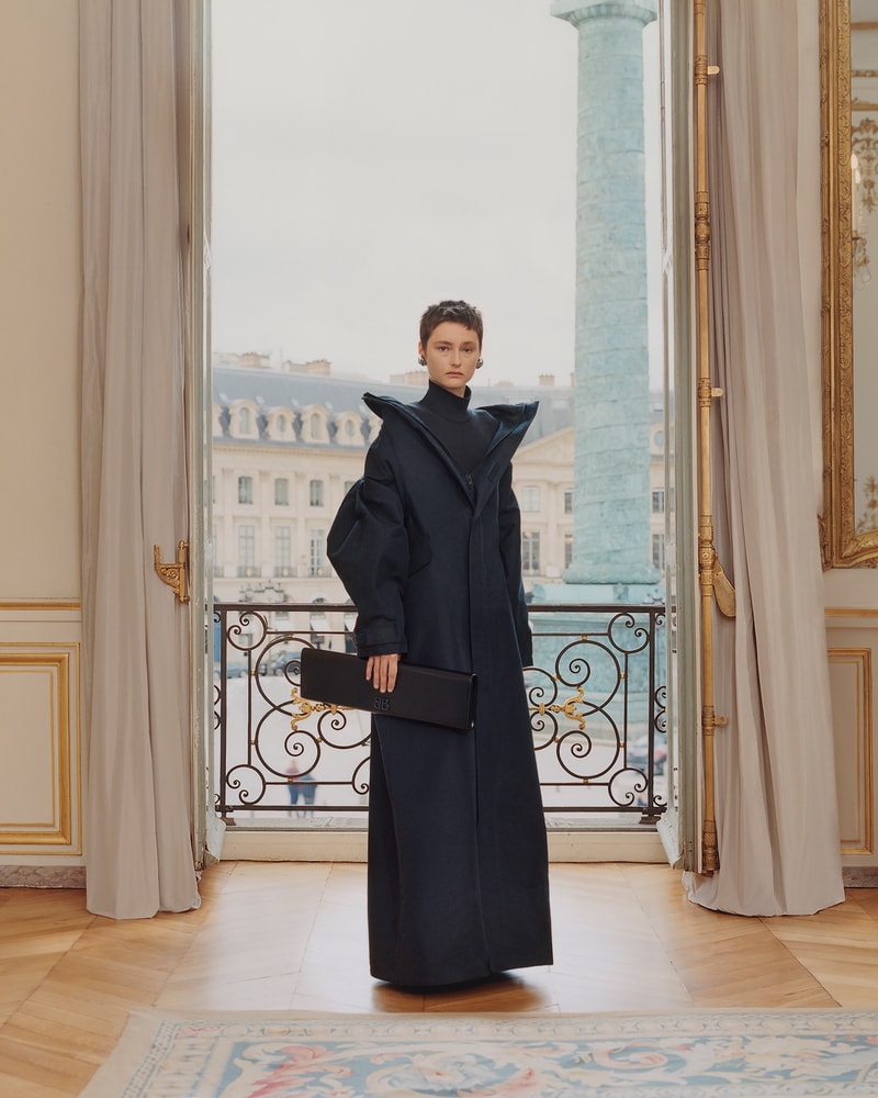 BALENCIAGA 2024 春季系列 Lookbook 正式发布