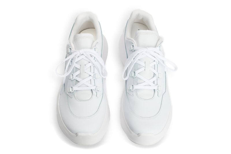 COMME des GARÇONS x Salomon SR811 最新聯名鞋款正式推出黑白配色