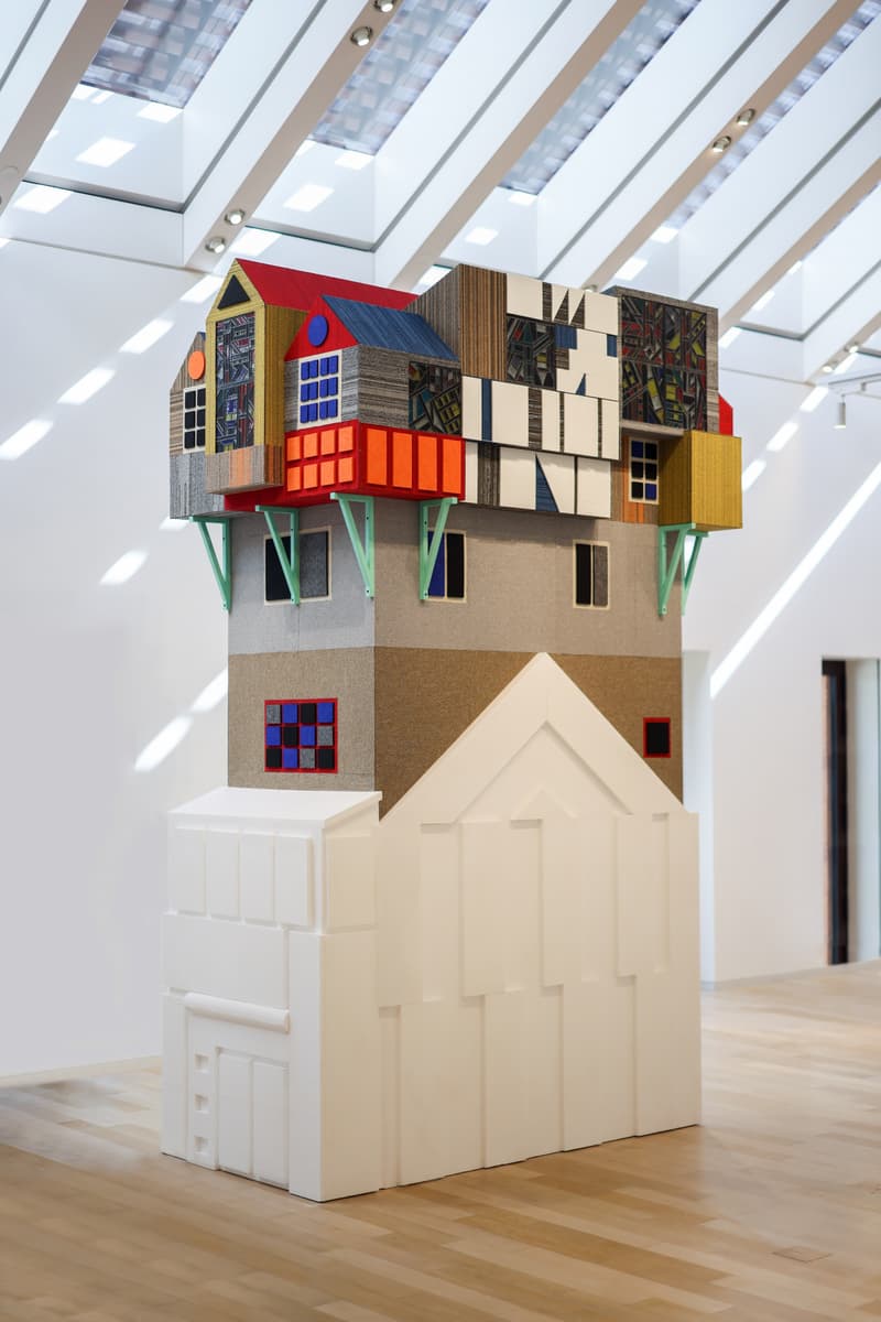 HERMÈS 邀请中国艺术家李涵为上海「爱马仕之家」打造《仕物别景》夏季橱窗与《生活模型》艺术展