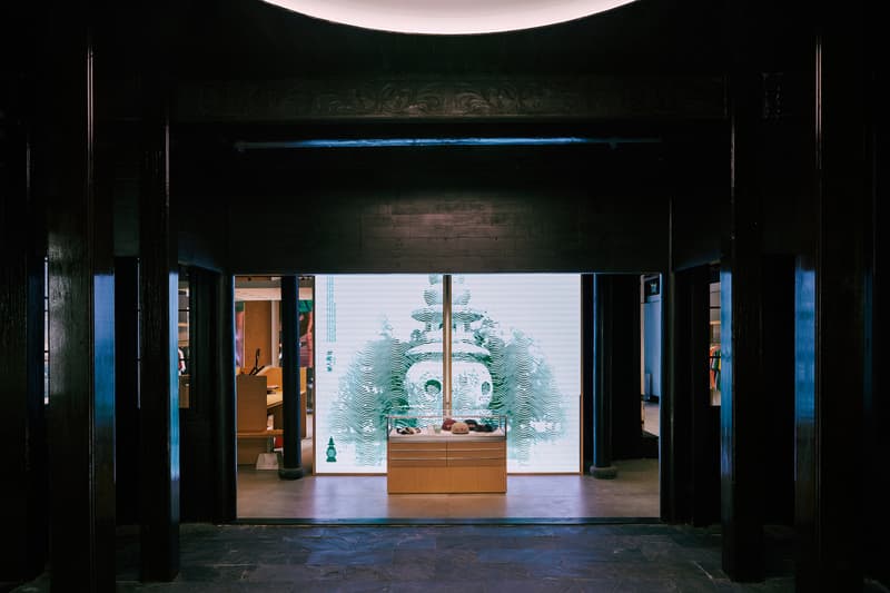 走进華人青年全新杭州门店