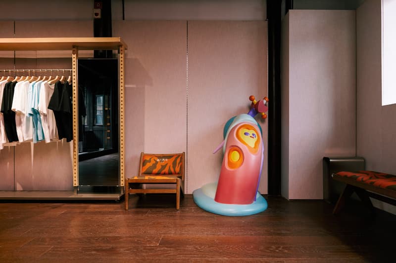 走进華人青年全新杭州门店