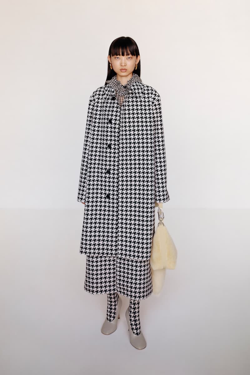 Burberry 正式发布 2024 春季系列 