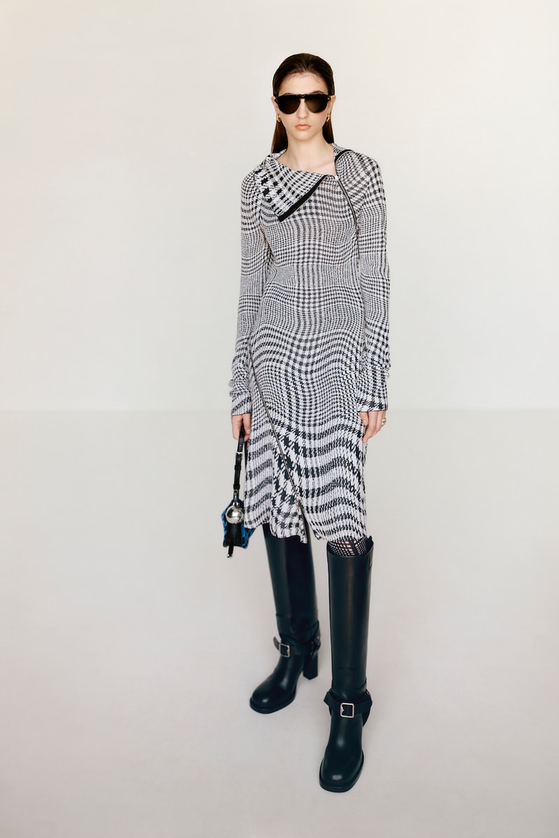 Burberry 正式发布 2024 春季系列 