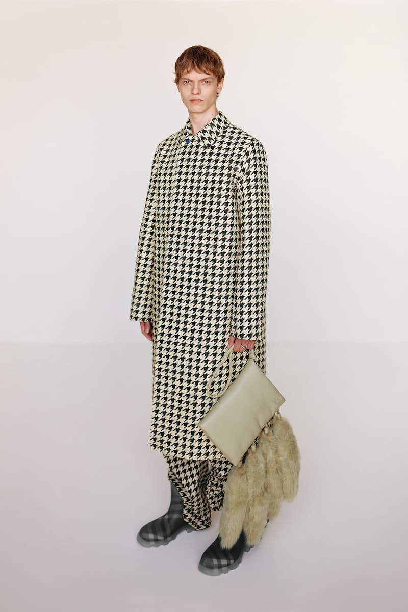 Burberry 正式发布 2024 春季系列 