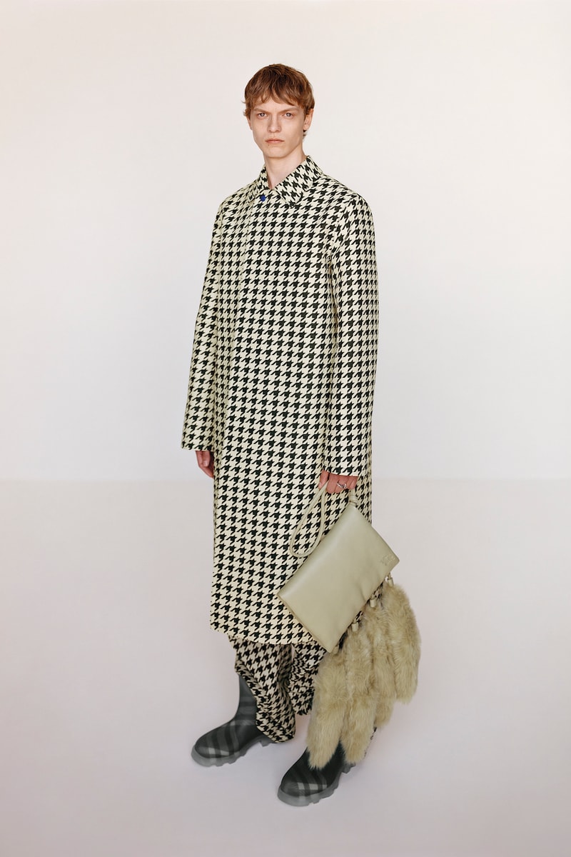 Burberry 正式发布 2024 春季系列 