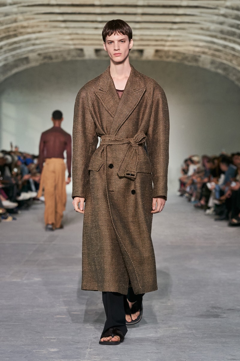 Dries Van Noten 正式发布 2024 春夏男装系列