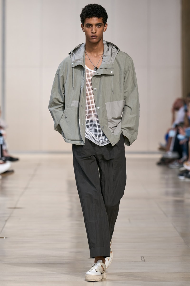 HERMÈS 正式发布 2024 春夏男装系列