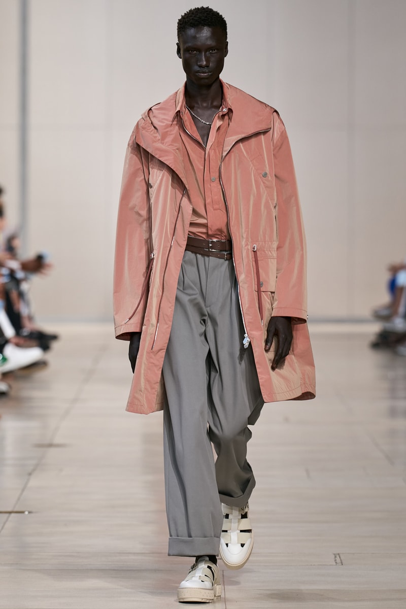HERMÈS 正式发布 2024 春夏男装系列
