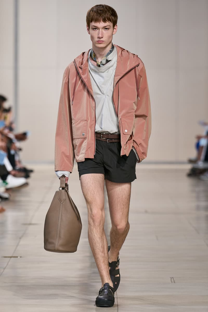 HERMÈS 正式发布 2024 春夏男装系列