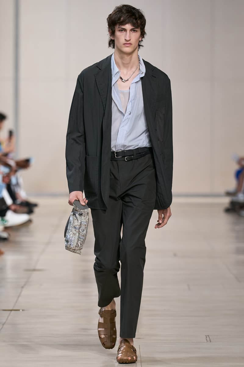 HERMÈS 正式发布 2024 春夏男装系列
