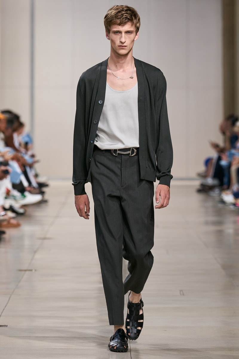 HERMÈS 正式发布 2024 春夏男装系列