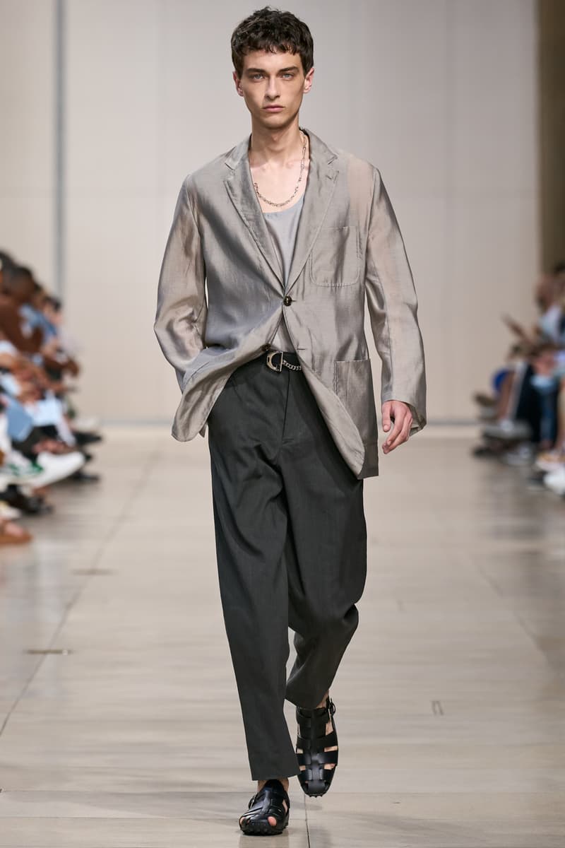 HERMÈS 正式发布 2024 春夏男装系列