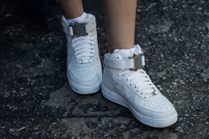 Street Style: 2024 春夏米蘭時裝周街頭鞋款趨勢