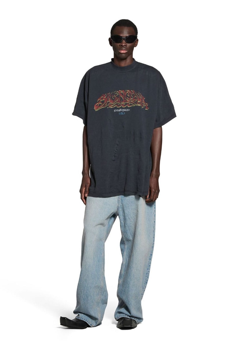 Balenciaga 正式发布独家胶囊系列「Offshore」
