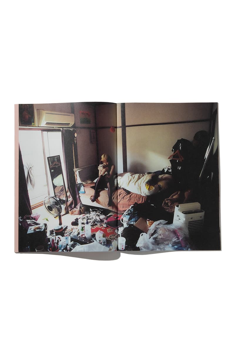 Joshua Gordon 操刀全新摄影集《TOY》带你探索日本玩具文化