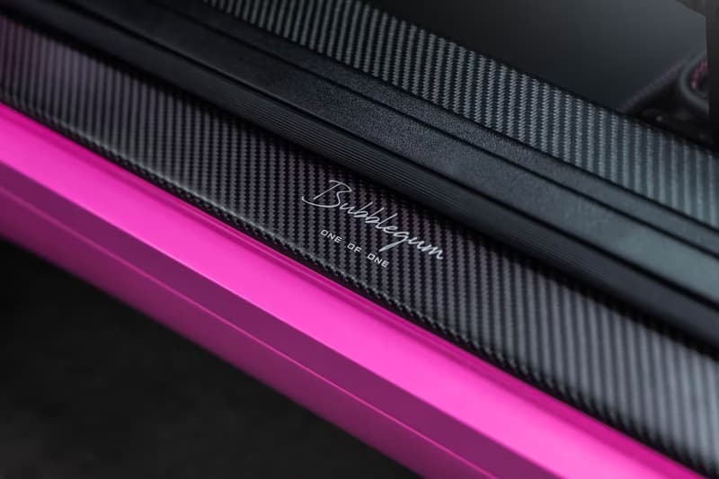 Gunther Werks 打造 993 世代 Porsche 911 全新改裝車型「Bubblegum」