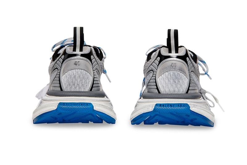 Balenciaga 運動鞋款 3XL Trainers 正式推出最新「無泥」版本藍灰配色