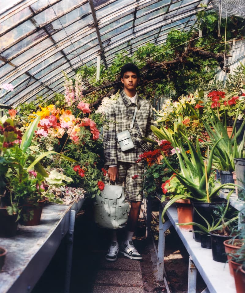 Louis Vuitton 推出全新 Taurillon Monogram 与 Monogram Macassar 包袋系列