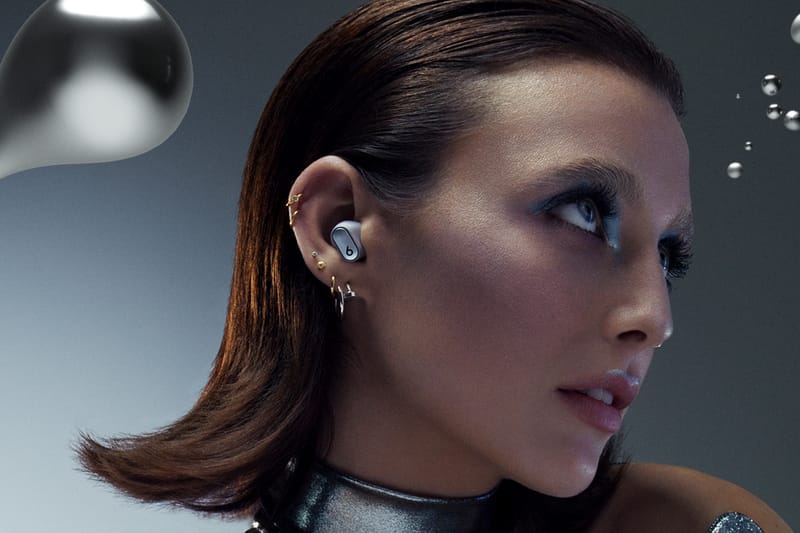 Beats Studio Buds + 正式推出两款全新金属质感配色