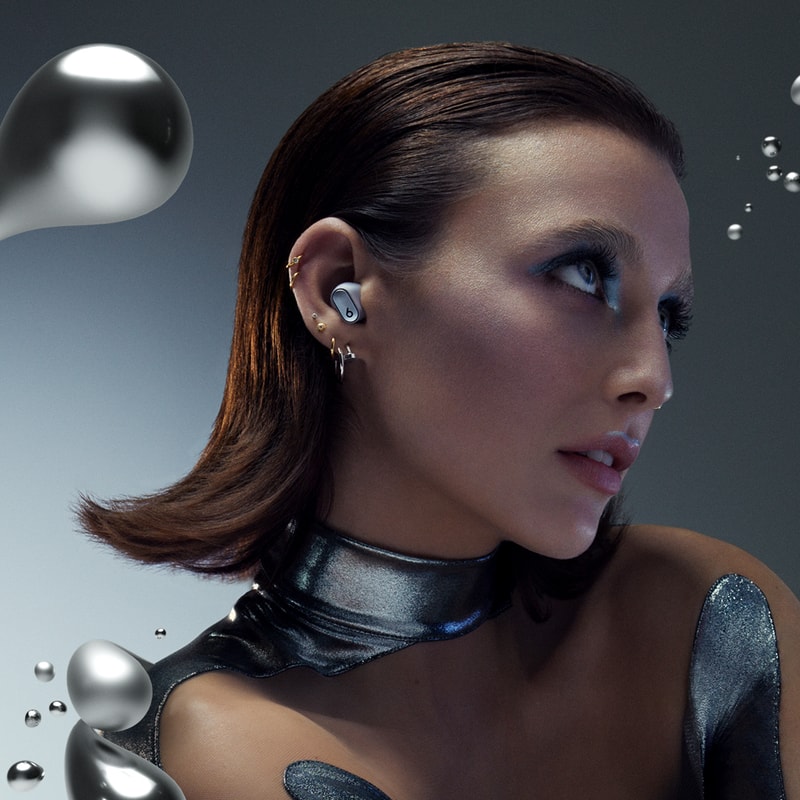 Beats Studio Buds + 正式推出两款全新金属质感配色