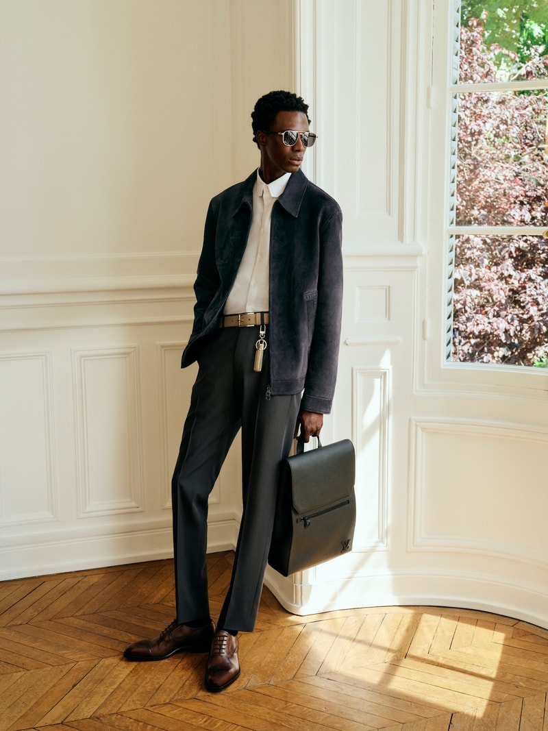 Louis Vuitton 正式发布 2024 春夏男士正装系列