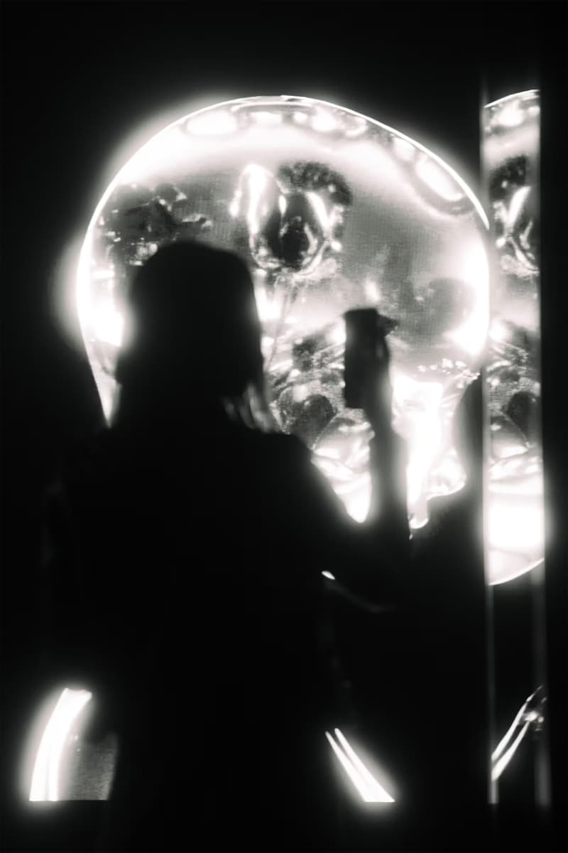 FVCKRENDER 全新個展《Catch the Light》正式登場