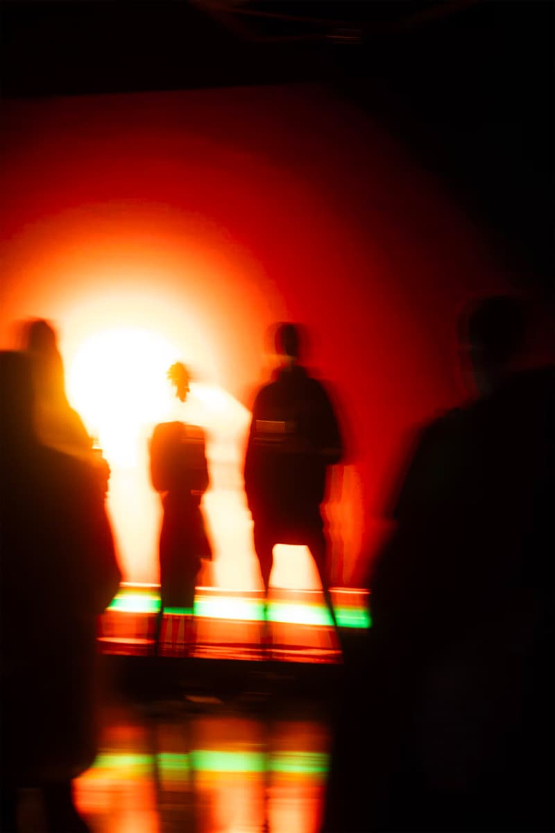 FVCKRENDER 全新個展《Catch the Light》正式登場