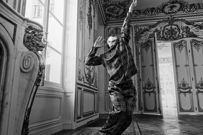 Carlos Alcaraz 演绎 Louis Vuitton 2024 春夏男士正装系列