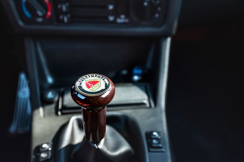 MANHART 打造全新六缸涡轮增压引擎 BMW E30 M3 定制车型