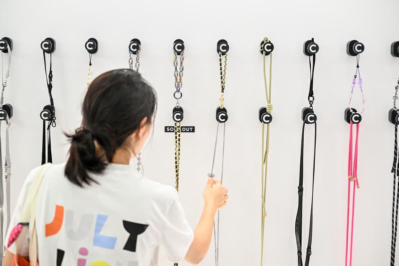 走进 CASETiFY STUDiO 杭州万象城店