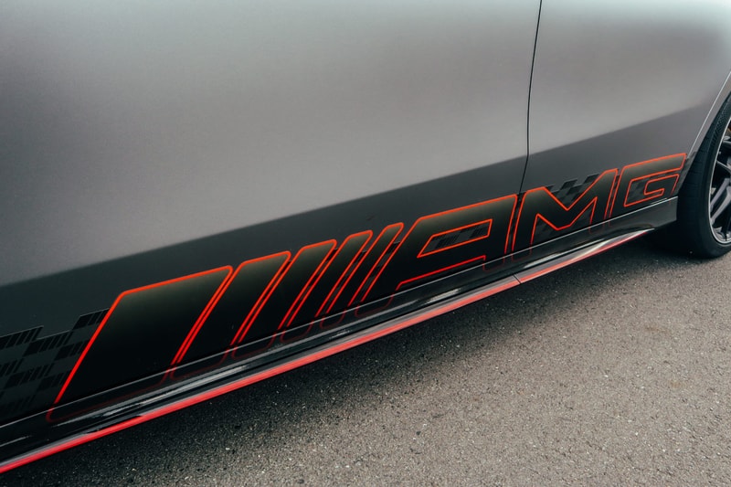 Hypebeast 实测 Mercedes-AMG A 45 S 4MATIC+ 终极性能钢炮