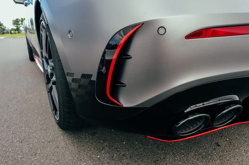 Hypebeast 实测 Mercedes-AMG A 45 S 4MATIC+ 终极性能钢炮